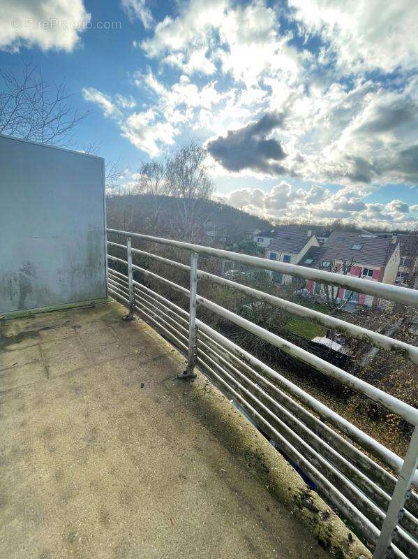 Appartement à ELANCOURT