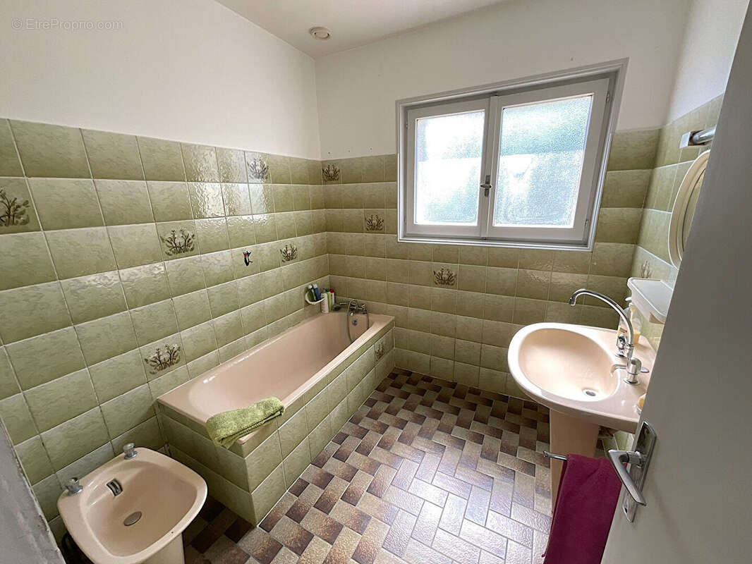 Maison Breurey Les Faverney 7 pièces 145m2 habitables 929m2 terrain - photo 5