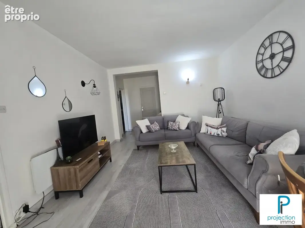 Appartement 3 pièces 52 m² à vendre à Le Pontet (84130) - photo 2