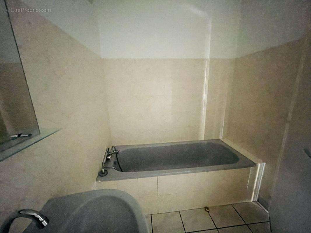 Appartement à ROMANS-SUR-ISERE