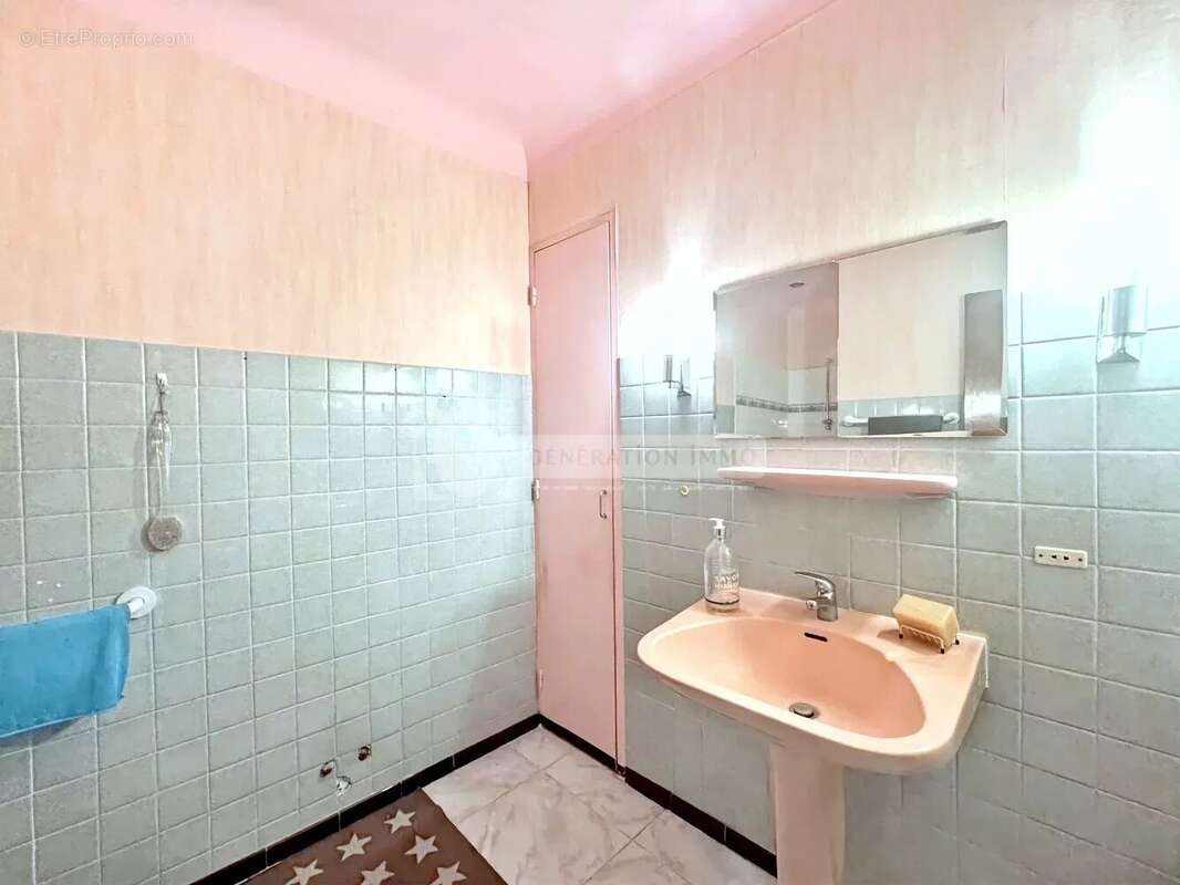 Maison à BELLEGARDE