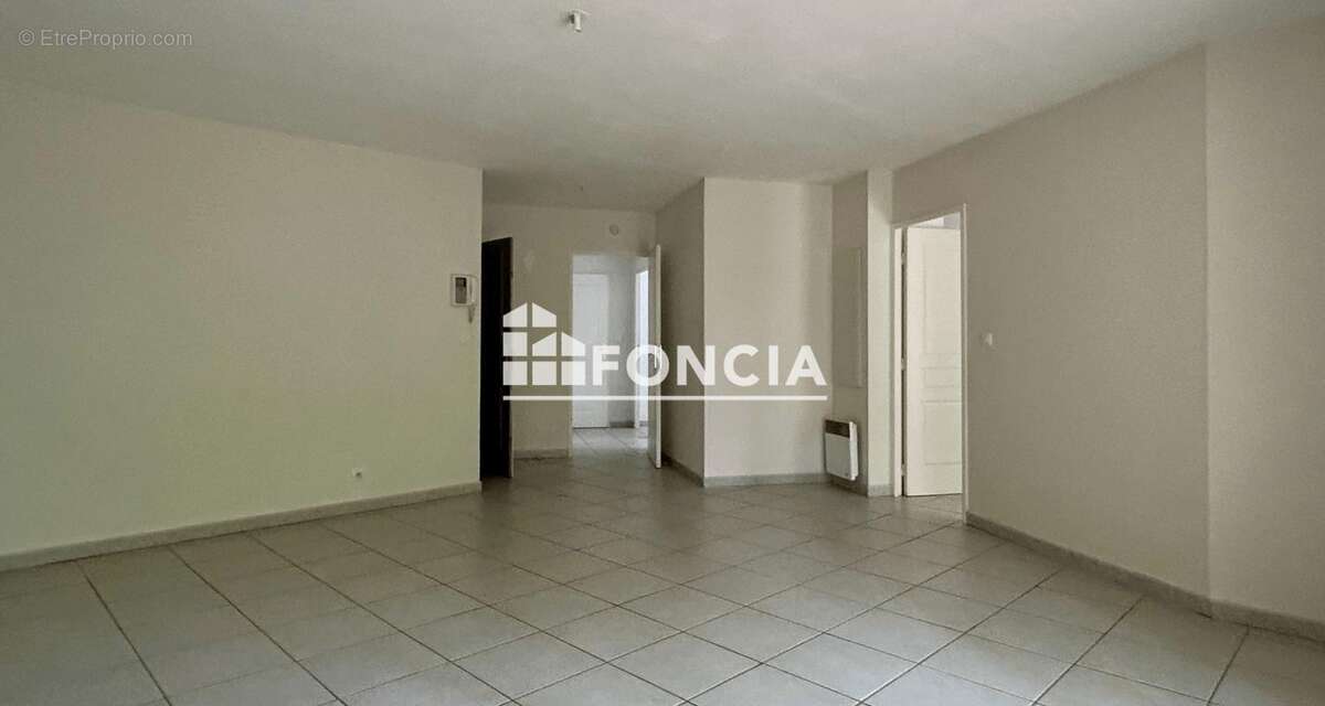 Appartement à SALON-DE-PROVENCE