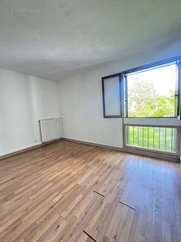 Appartement à TREMBLAY-EN-FRANCE