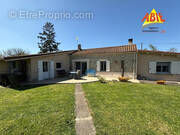 Photo 1 - Maison à MONTREUIL