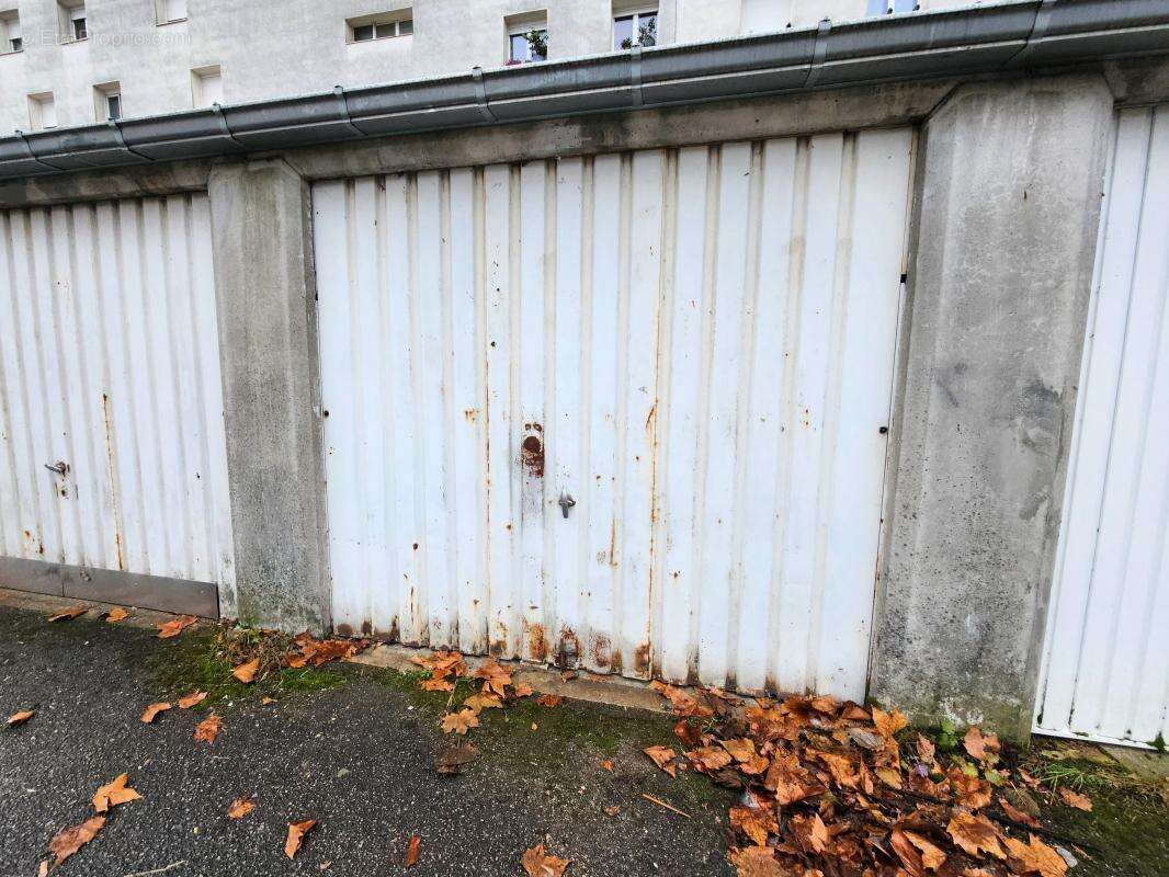 Appartement à CHENOVE