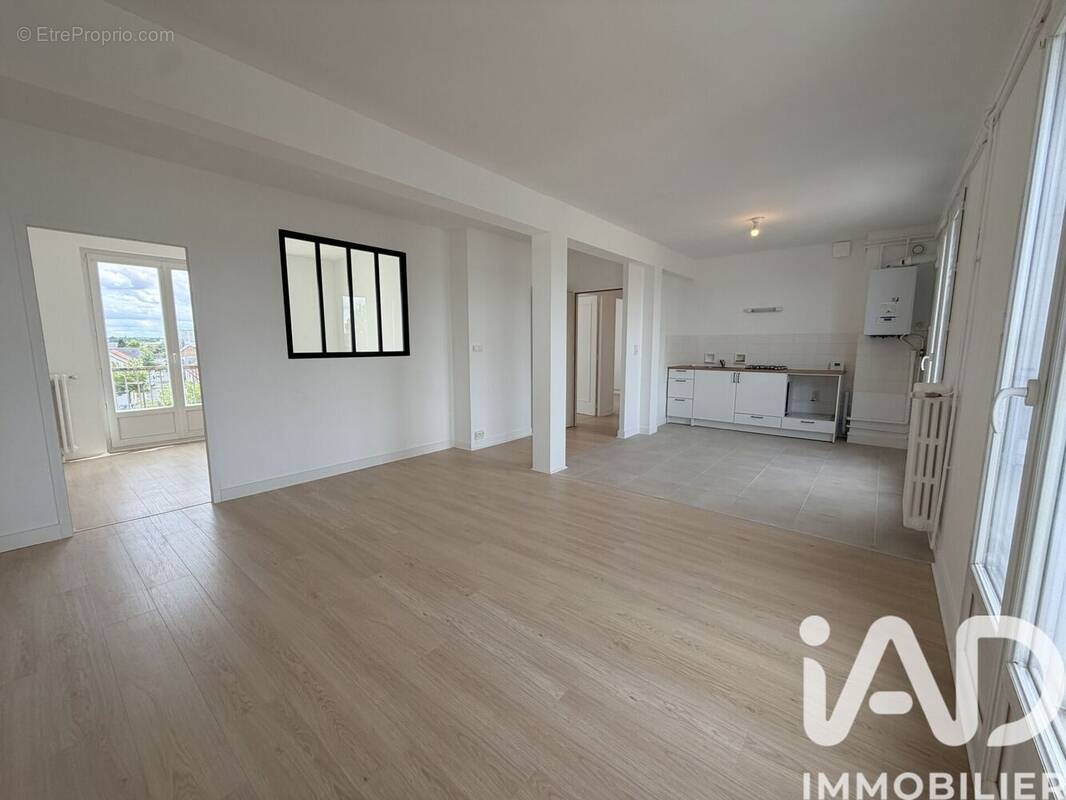 Photo 1 - Appartement à SAINT-PIERRE-DES-CORPS