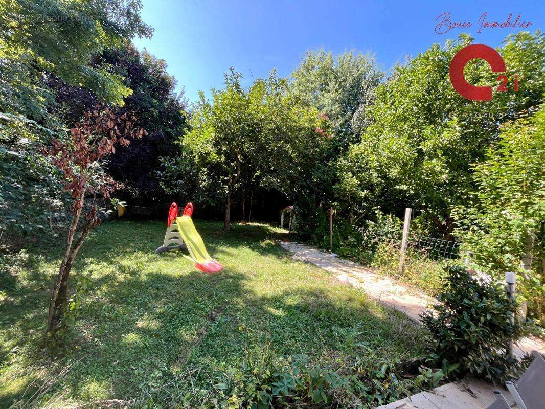 Maison 115 m² à Tarbes  - photo 4