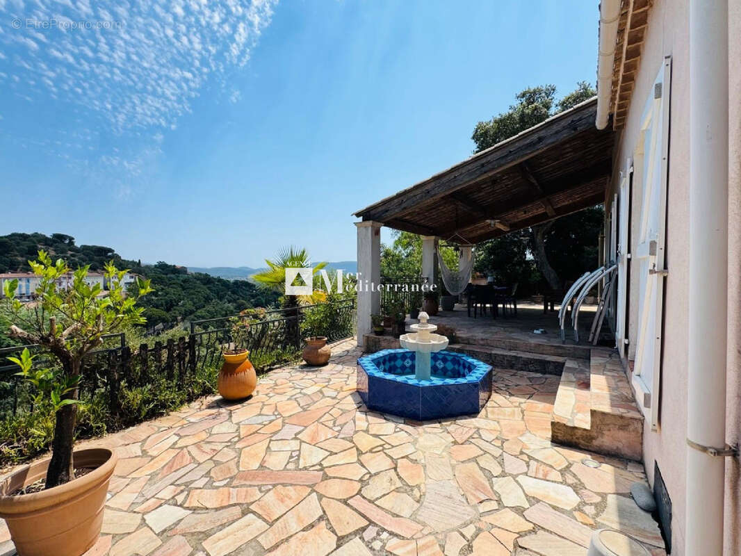 Maison à GRIMAUD
