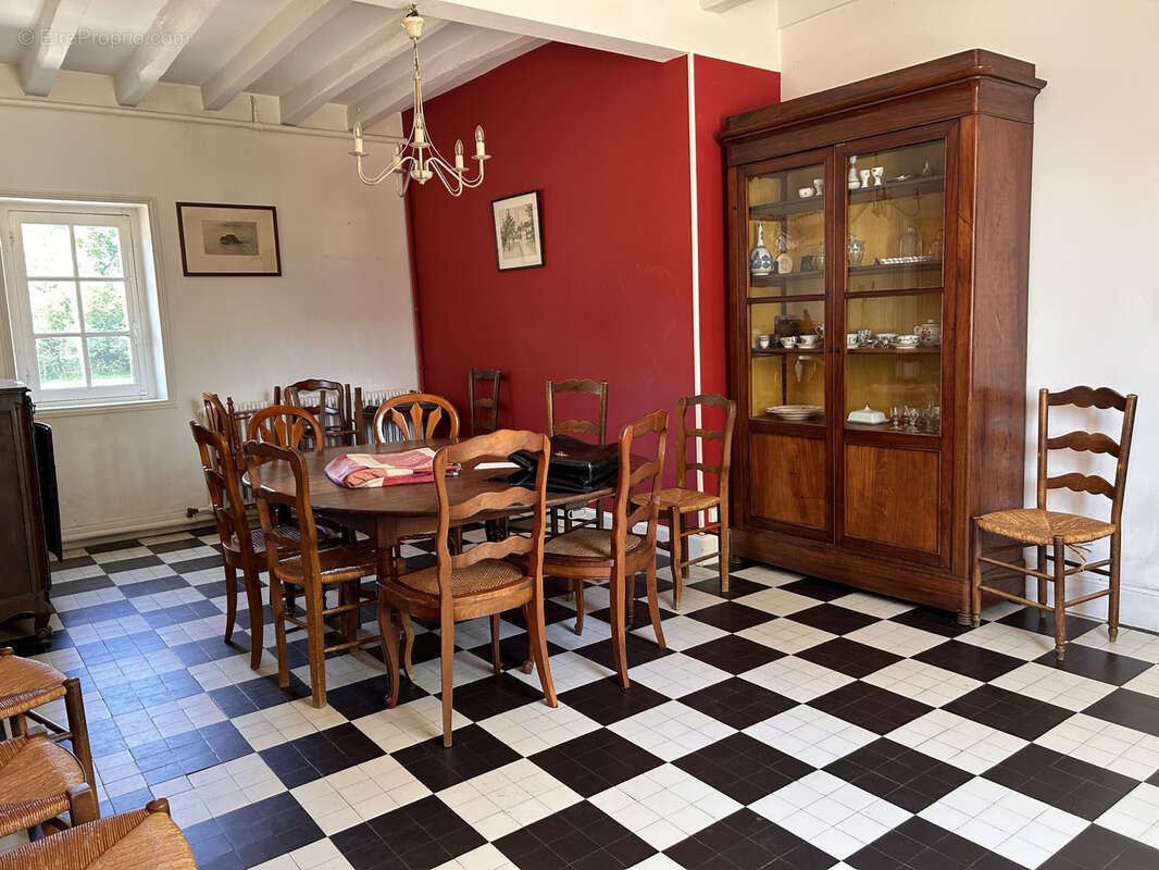 Maison à DOLUS-LE-SEC