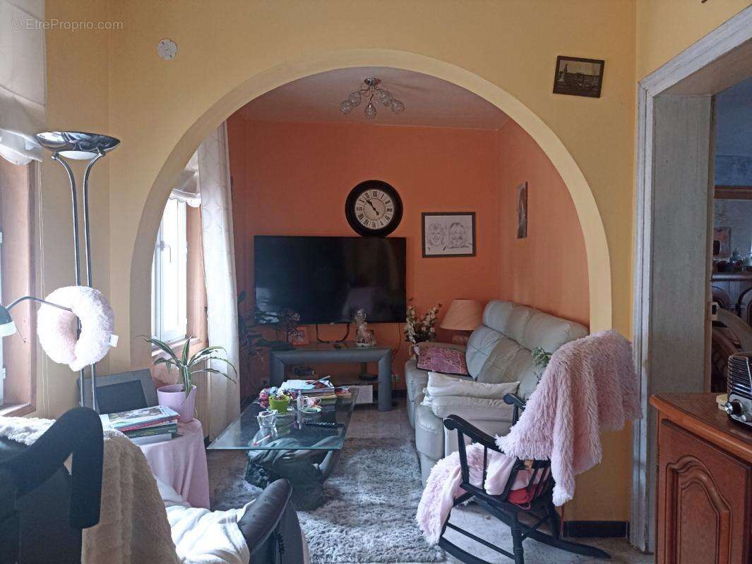 Maison à SAINT-HILAIRE-LEZ-CAMBRAI