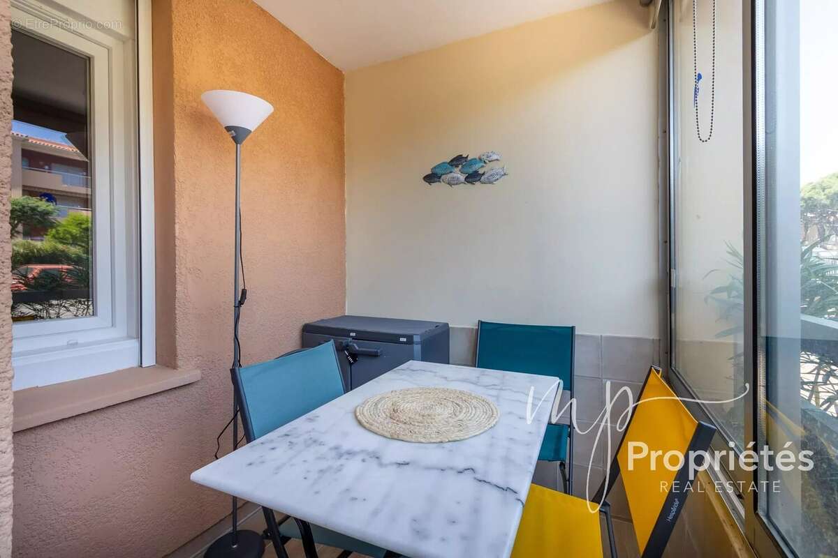 Appartement à BORMES-LES-MIMOSAS