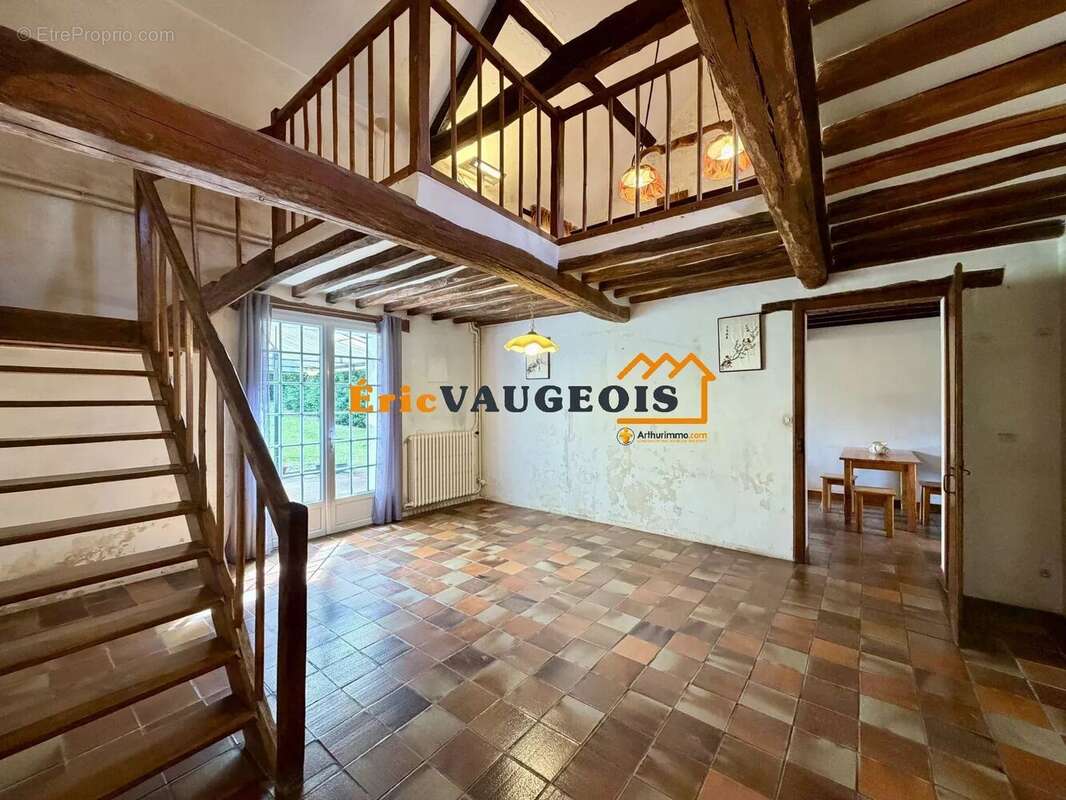 Maison à COULOMMIERS