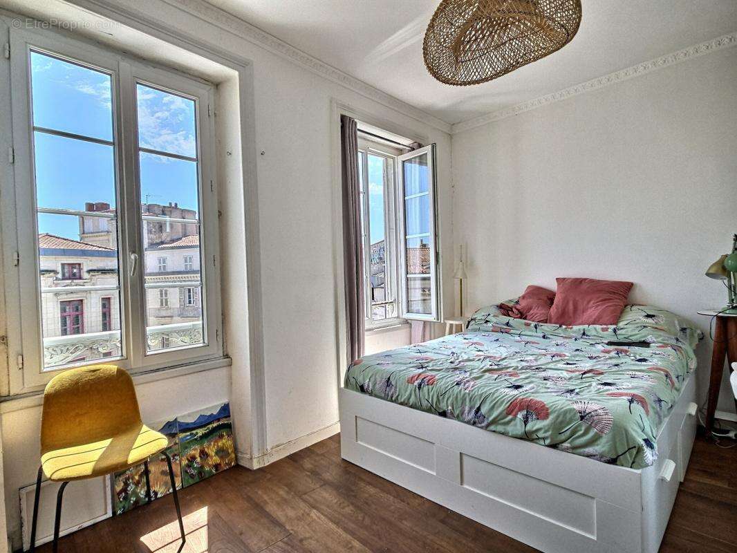 Appartement à LA ROCHELLE