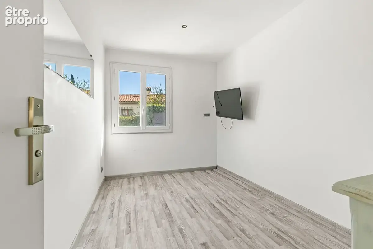 Exclusivite contes la vernea - villa de 132 m² 5 pieces - terrain 500 m² - garage - parking - photo 10