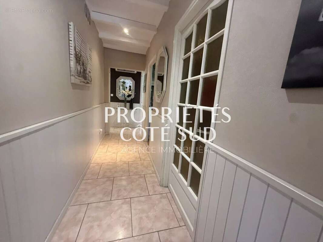 Maison à VILLENEUVE-LES-AVIGNON