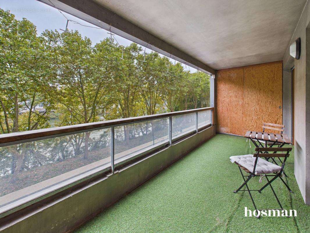 Appartement à L'ILE-SAINT-DENIS