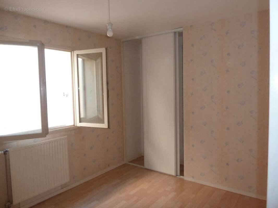Appartement à LYON-8E