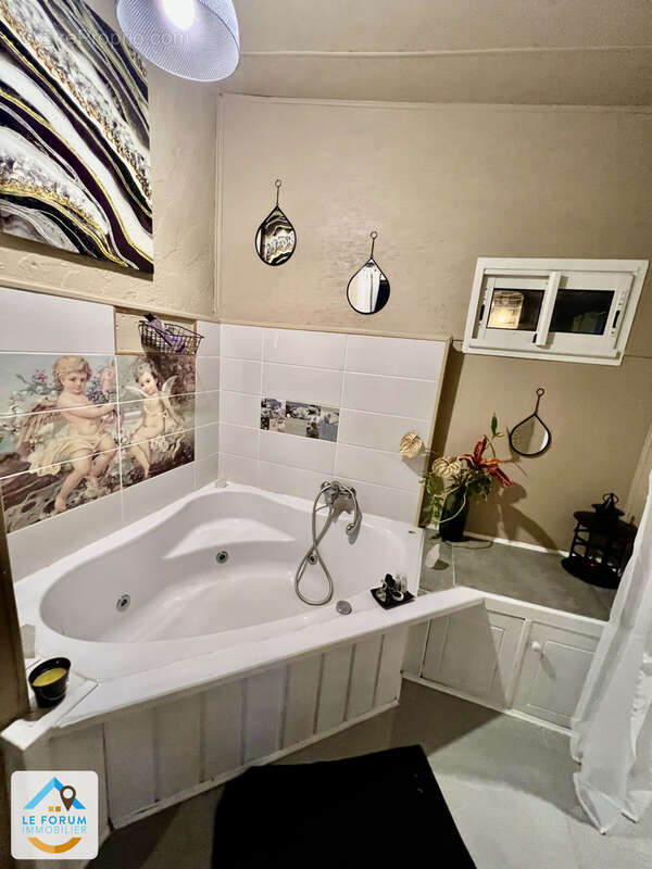 Saint joseph 97480 - maison t4 - beaux volumes - vaste parcelle - quartier agréable - photo 11