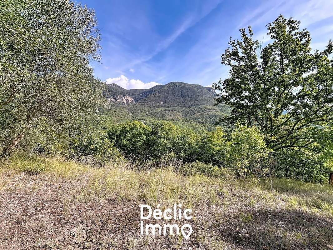 Propriete de caractere avec espaces multiples - tournefort - 1 hectare - photo 10