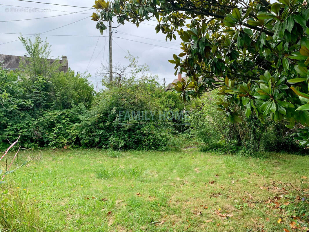 Terrain à VILLEPARISIS