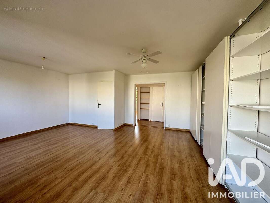 Appartement 77 m² à Toulon  - photo 4