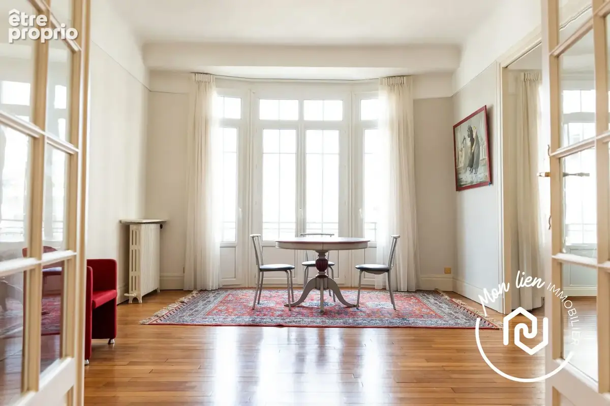 Appartement 5 pièces 147 m² à vendre à Tours (37000) - photo 2