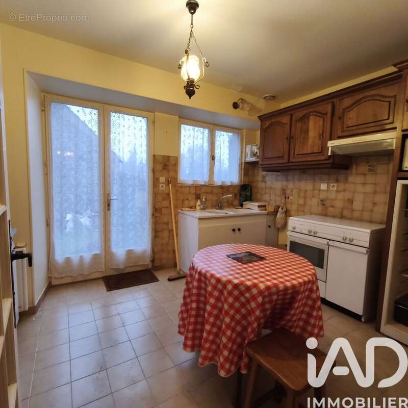 Photo 4 - Maison à SAVIGNY-EN-TERRE-PLAINE