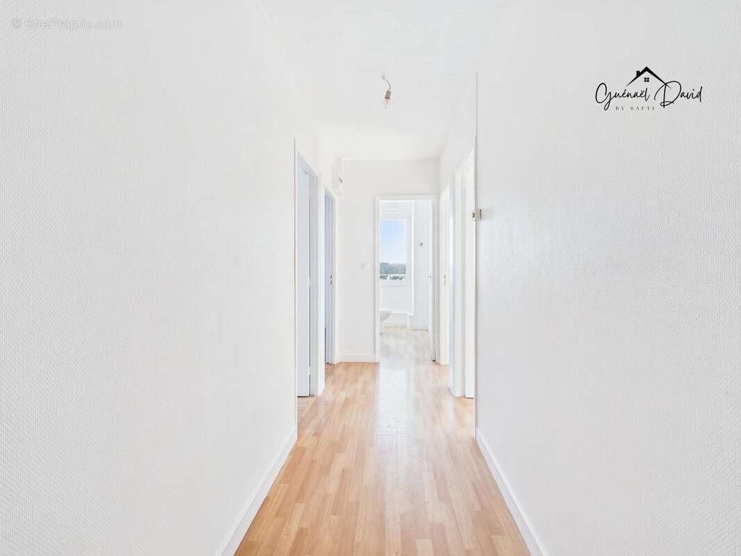 Photo 3 - Appartement à SAINT-POL-DE-LEON