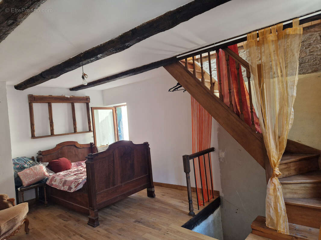 Maison à SAINT-PONS-DE-THOMIERES