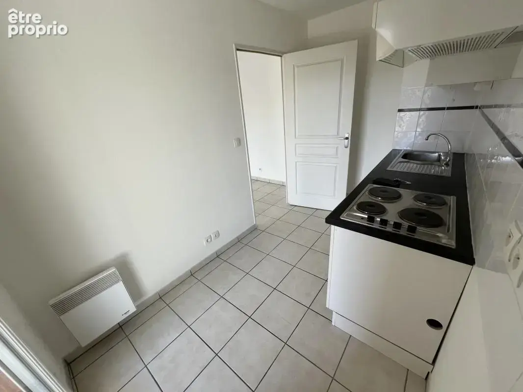 T3 avec grand balcon proche centre village - photo 3