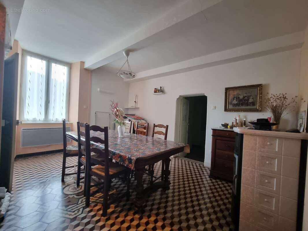 Maison à CEILHES-ET-ROCOZELS