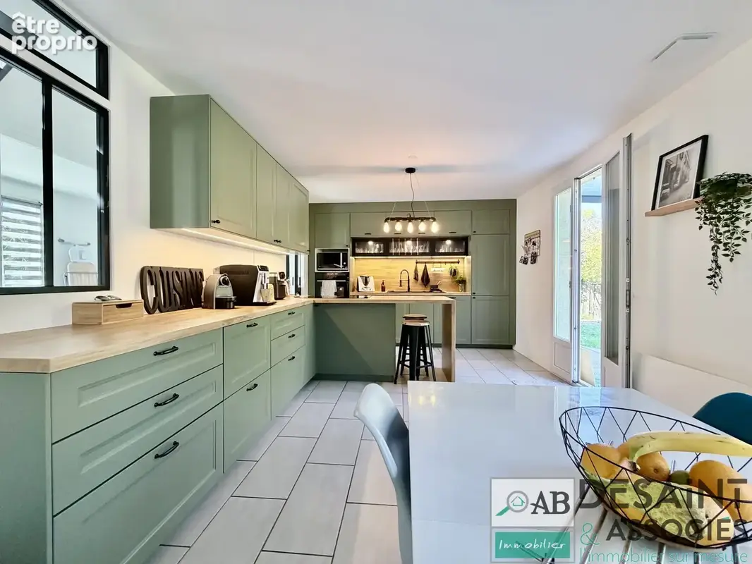 A vendre - saint-germain-sur-morin   maison familiale 5 chambres   terrain de plus de 600 m2   garage double - photo 8