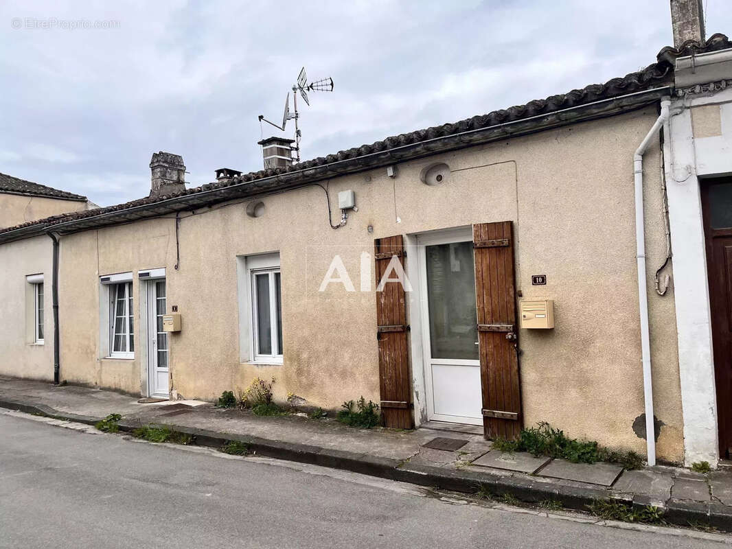 Maison à VARS