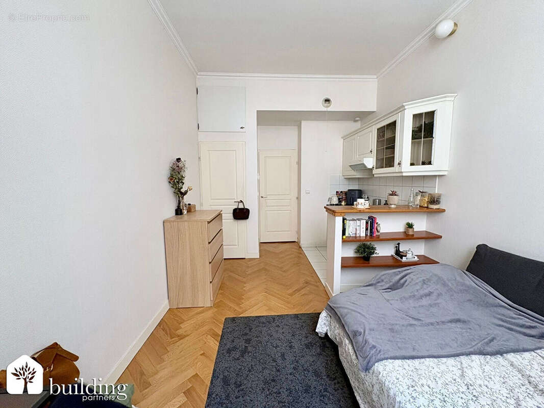 Ternes-Maillot Paris 17ème - Studio 1 pièce 23 m² - photo 3