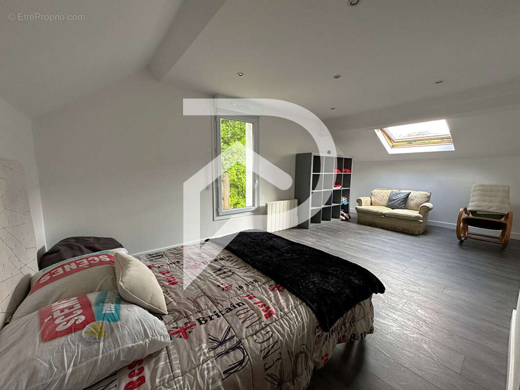 Maison à LAIGNEVILLE