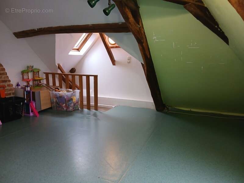 Maison à SAINT-LEOPARDIN-D'AUGY