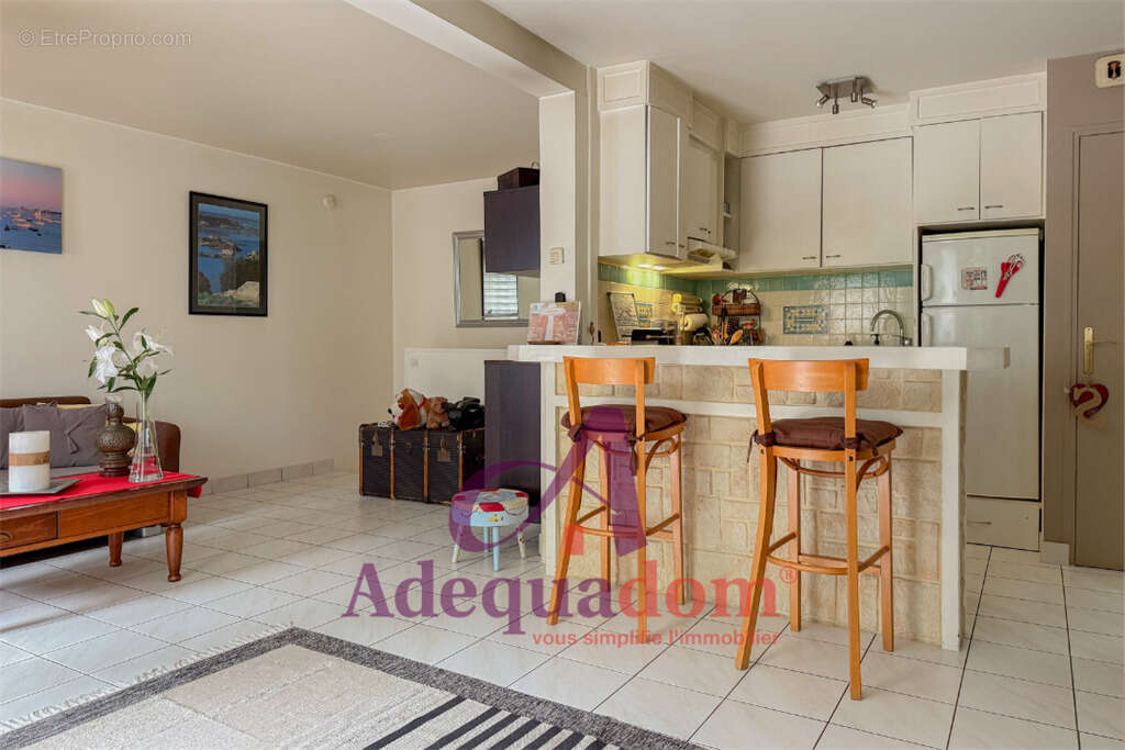 Appartement à BOIS-COLOMBES