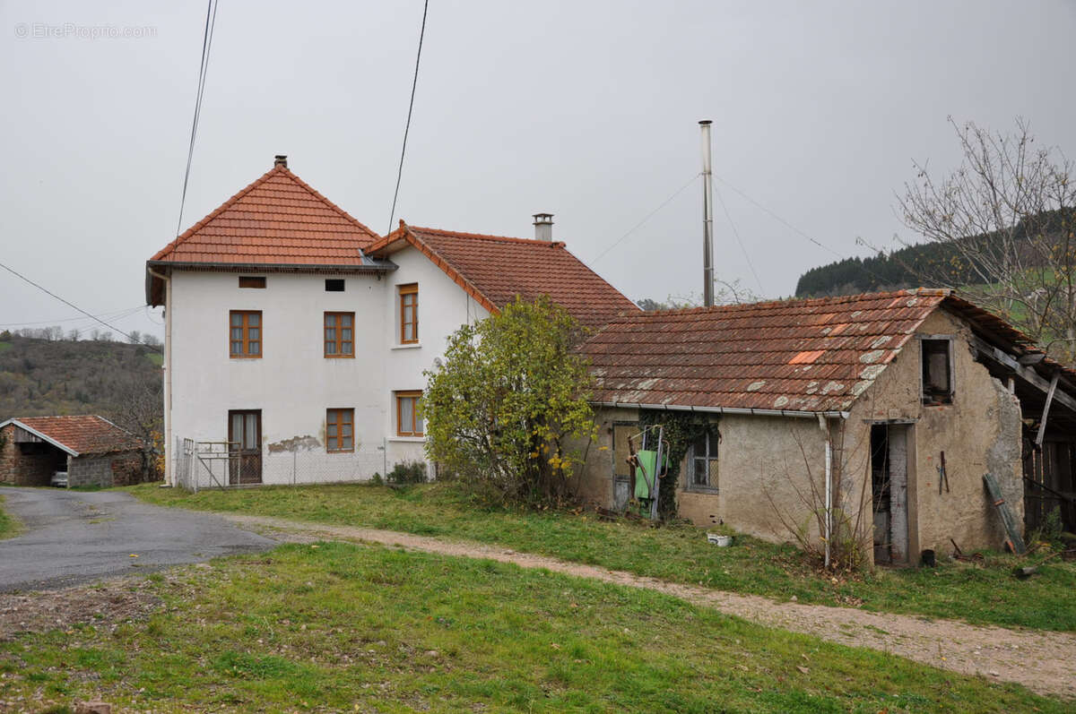 Maison à ARFEUILLES