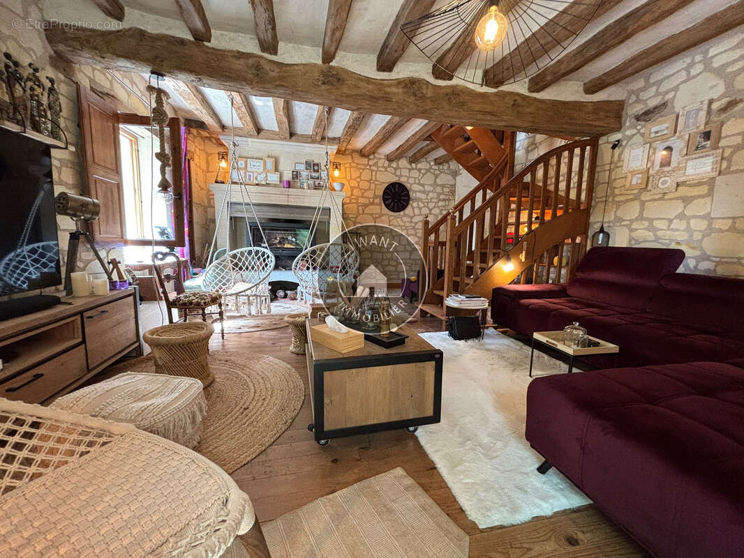 Maison à GENNES