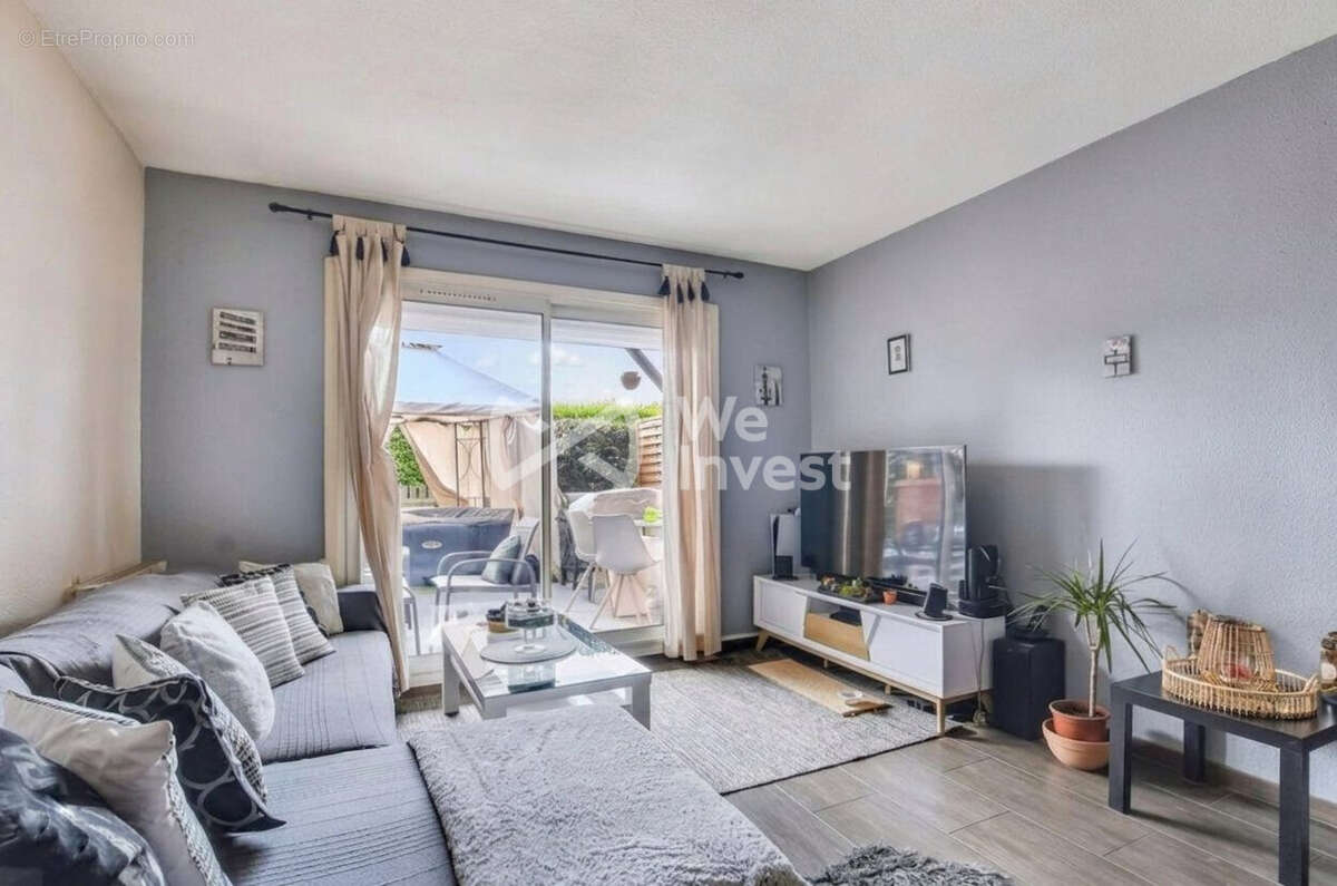 Appartement à SAINT-BRES