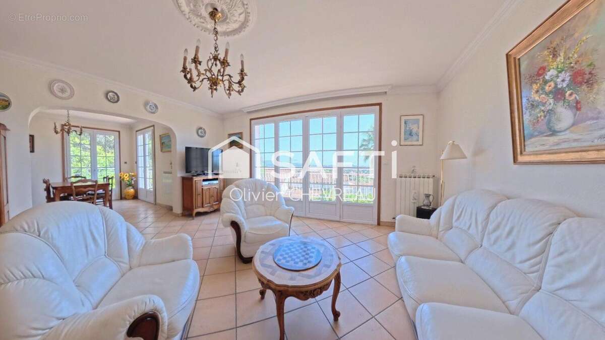 Photo 2 - Maison à LA GARDE