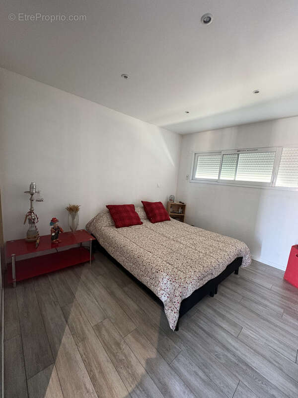 Maison 105 m² à Corent  - photo 13