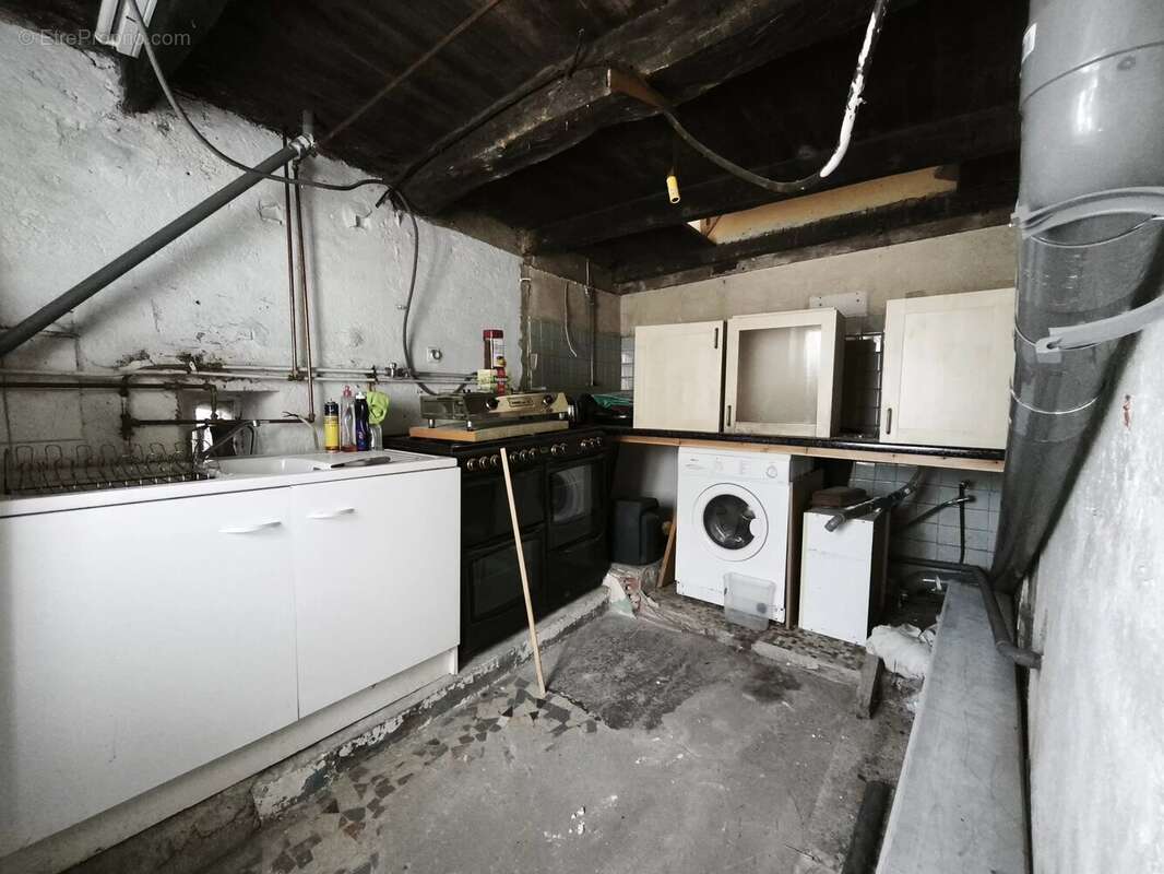 Maison à PRADES-SALARS