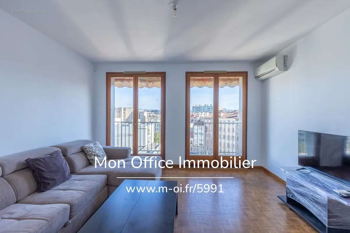 Appartement à MARSEILLE-3E