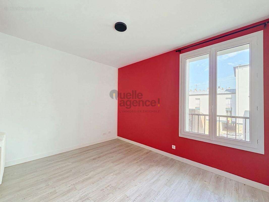 Appartement - Grand T2 Lumineux  - Rue Messidou - BREST 29200 - photo 7