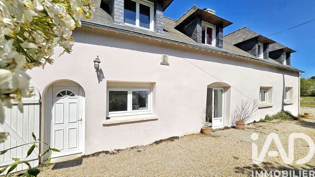 Photo 4 - Maison à PLUMERGAT