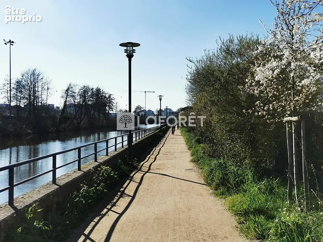 Photo Terrain à Rennes au prix de 485 066€
