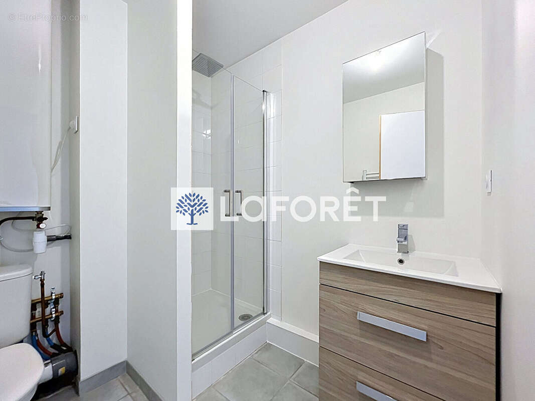 Appartement à MIRIBEL