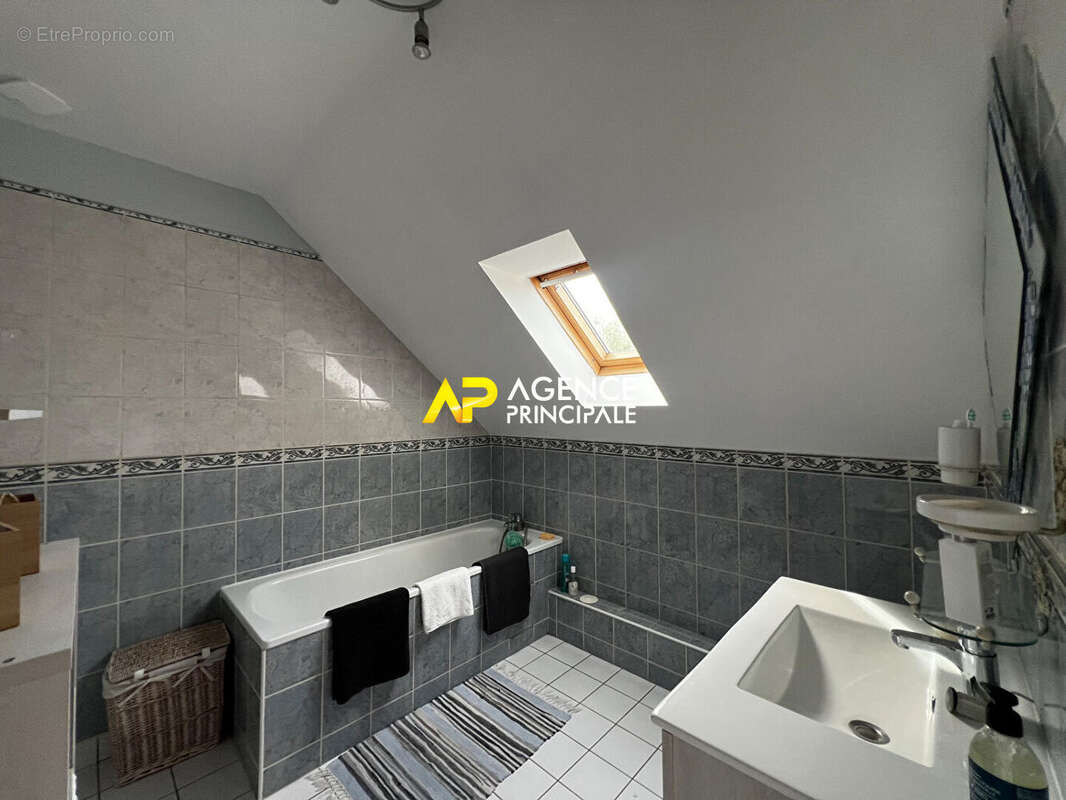 Maison Argenteuil - Coteaux 6 pièces de 110m² de 4 chambres - photo 14