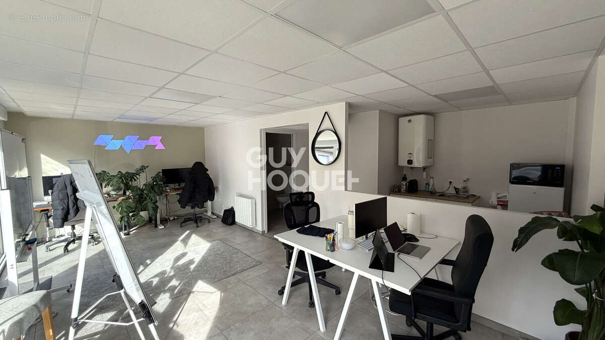 Commerce à SAINT-MAURICE-SUR-DARGOIRE